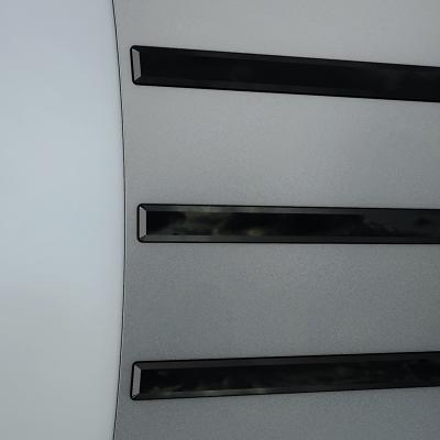 21 Bezfix Detail Prouzku Futra Zkos Madlo Schuco 1800 Mm Brus 9007cerne Sklosatinato Svetle